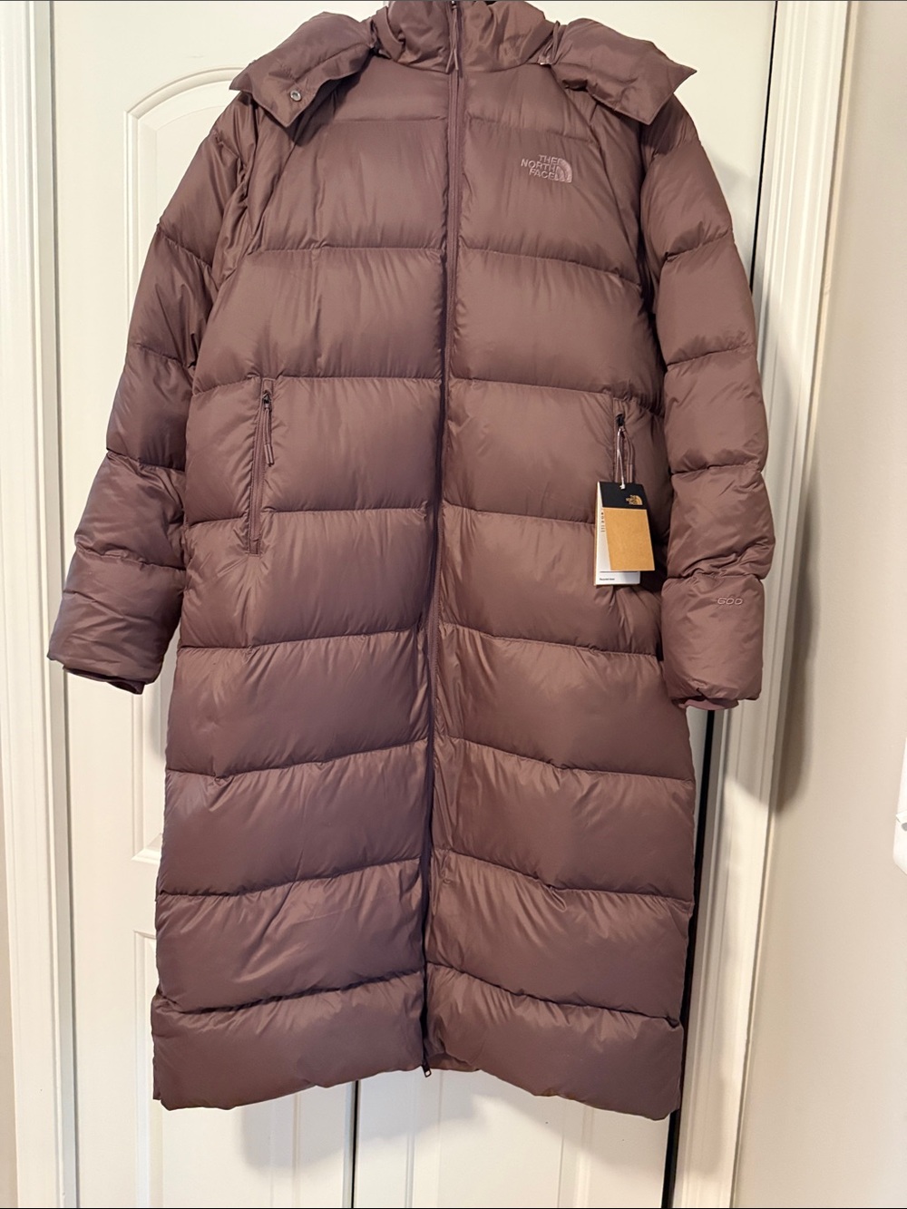 The North Face NEW WITH TAGS Women's Long Puffer Coat — Mauve